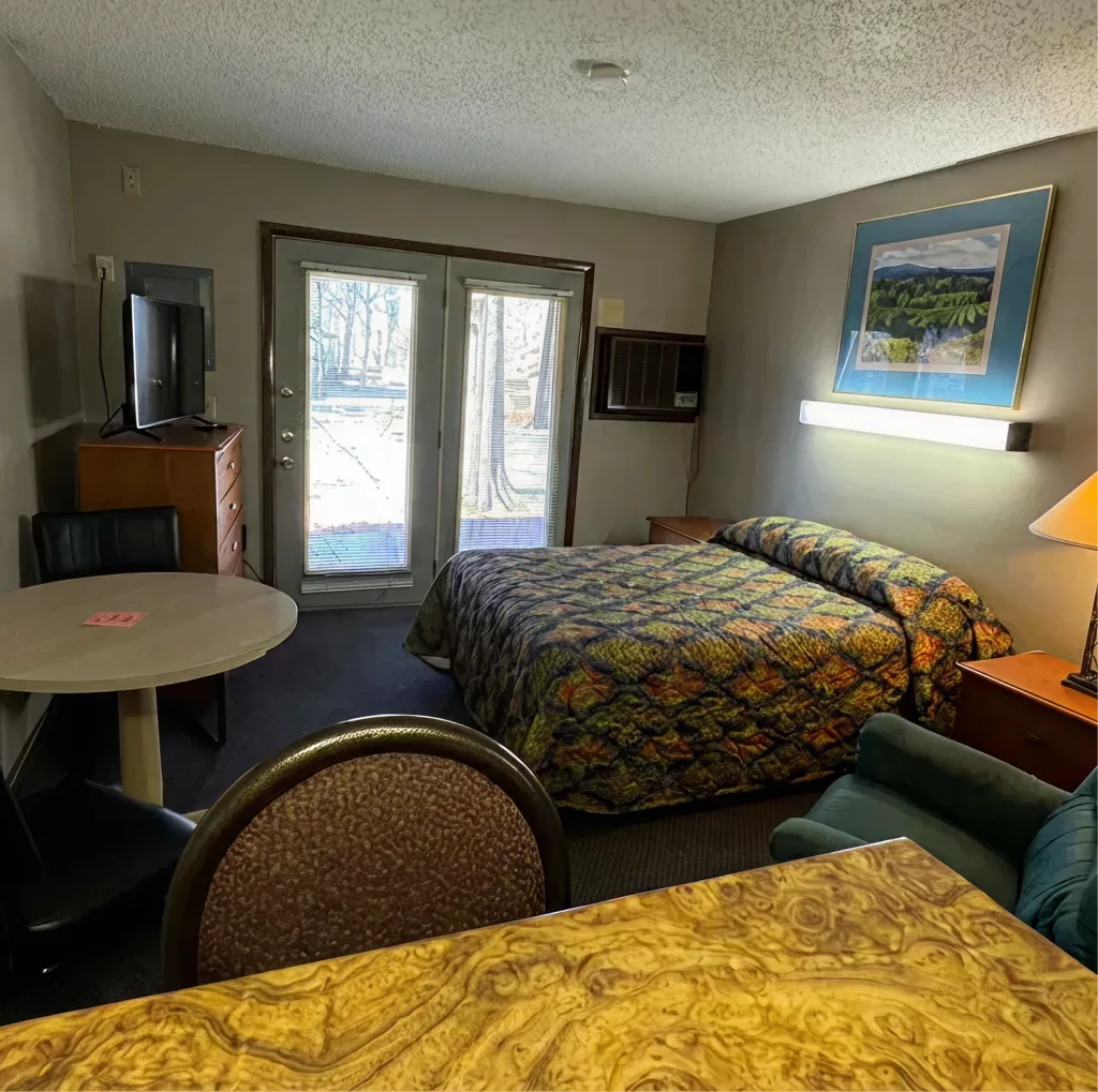 See Life at Walnut Gardens