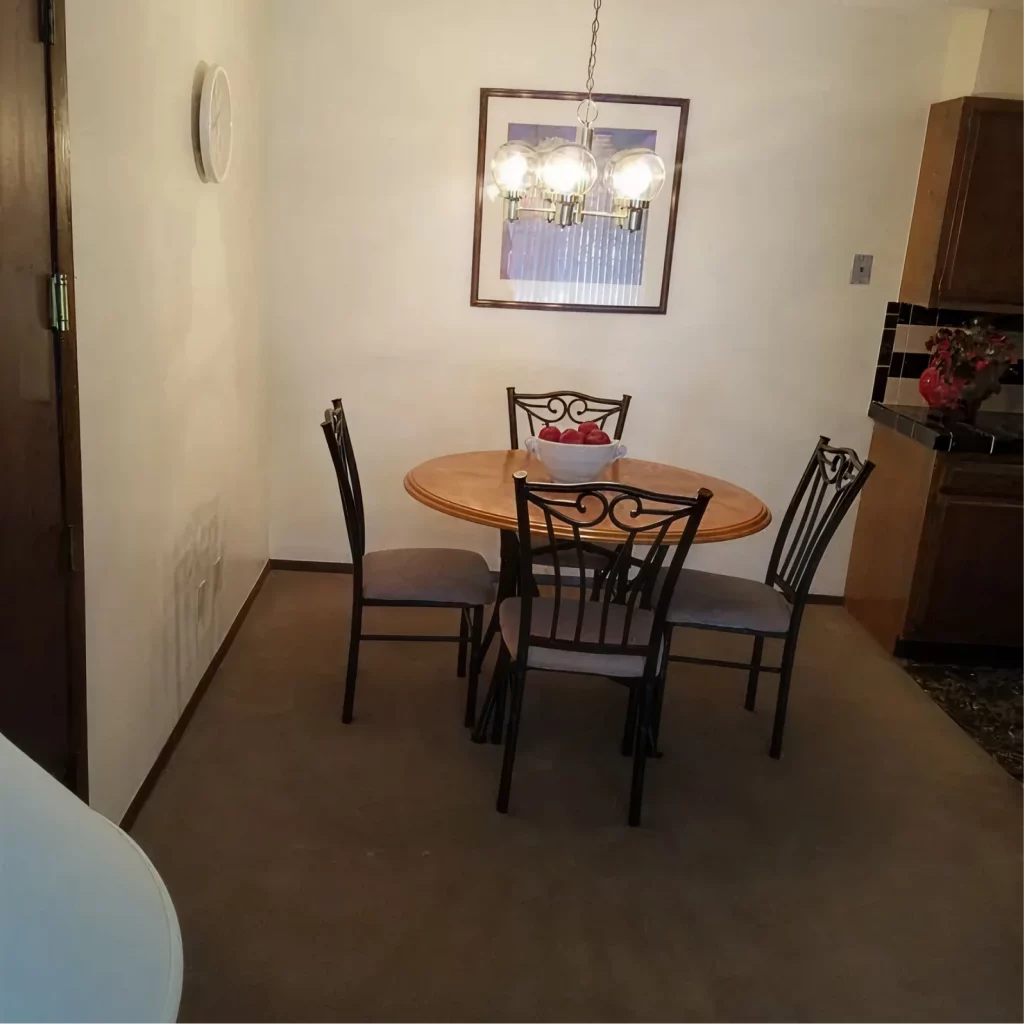 See Life at Walnut Gardens 4